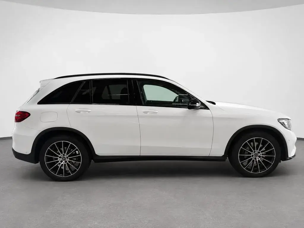 Main__Slider__Photo:Mercedes-Benz GLC 300 4M, Autom. AMG line, Bormaster, Pano,AHK 09/2018-1