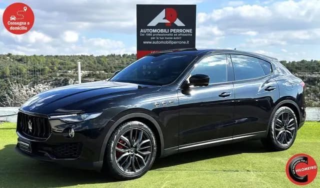 Main__Slider__Photo:Maserati Levante MASERATI Levante V6 Diesel 250cv AWD Granlusso M 09/2020-0
