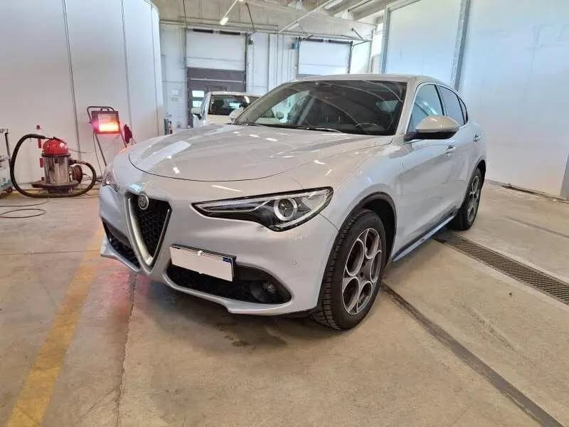 Main__Slider__Photo:Alfa Romeo Stelvio 2.2 TD 210 CV AT8 Q4 Ti PREZZ 01/2022-0
