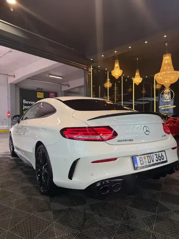 Main__Slider__Photo:Mercedes-Benz C 43 AMG Mercedes-AMG C 43 4MATIC Autom. Mer... 02/2021-0