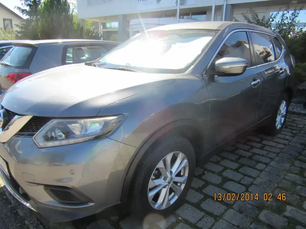 Main__Slider__Photo:Nissan X-Trail VISIA 1.6 DIG-T VISIA 08/2017-1