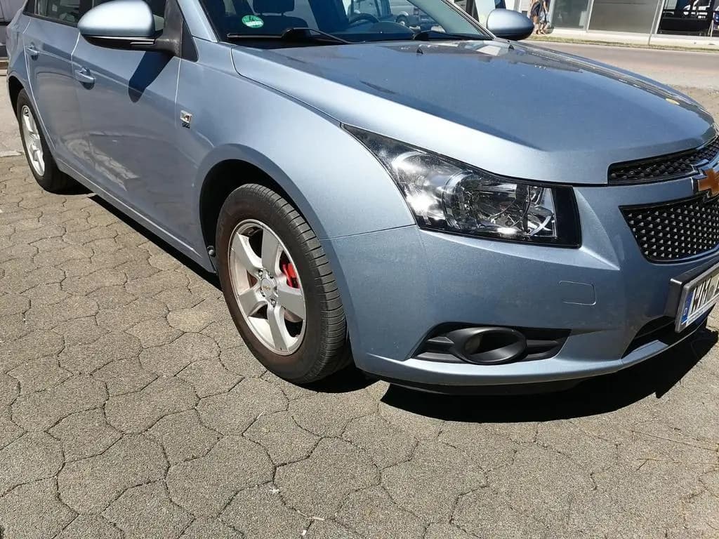 Main__Slider__Photo:Chevrolet Cruze 1.6 LS Benziner LS 12/2010-0