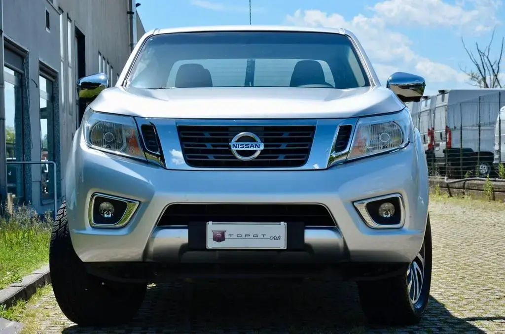 Main__Slider__Photo:Nissan Navara NISSAN NAVARA 2.3 DCI D.CAB 4wd 190cv AUTO, UFF 05/2019-1