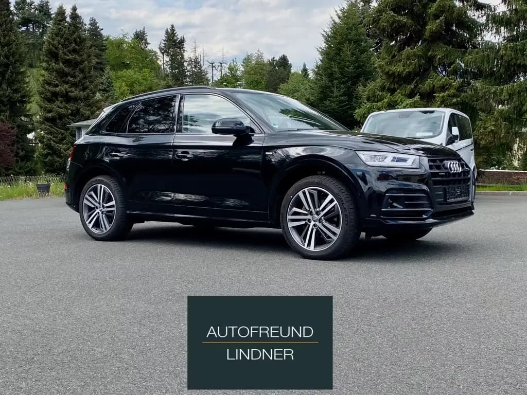 Main__Slider__Photo:Audi Q5 quattro sport s-line 1a Zustand 08/2018-0