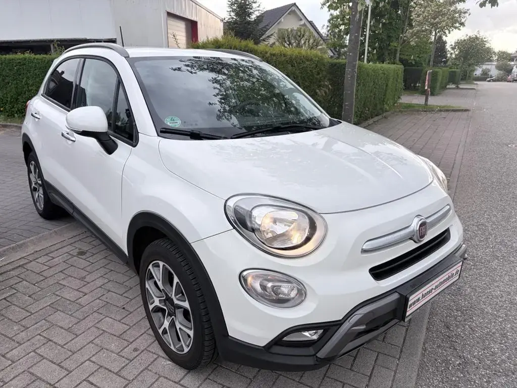 Main__Slider__Photo:Fiat 500X 1.4 Cross 1. Hand-Klima-Sitzh.-LH-Alu-PDC- 02/2016-1