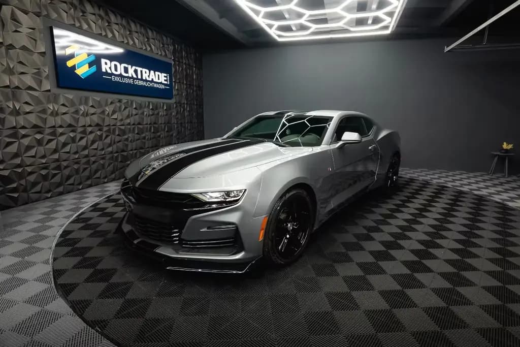 Main__Slider__Photo:Chevrolet Camaro 2.0 Turbo Coupe LT Package *CarPlay*19% 07/2023-0