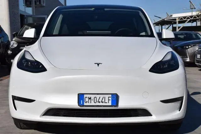 Main__Slider__Photo:Tesla Model Y TESLA Model Y Dual Motor Long Range AWD 12/2022-1
