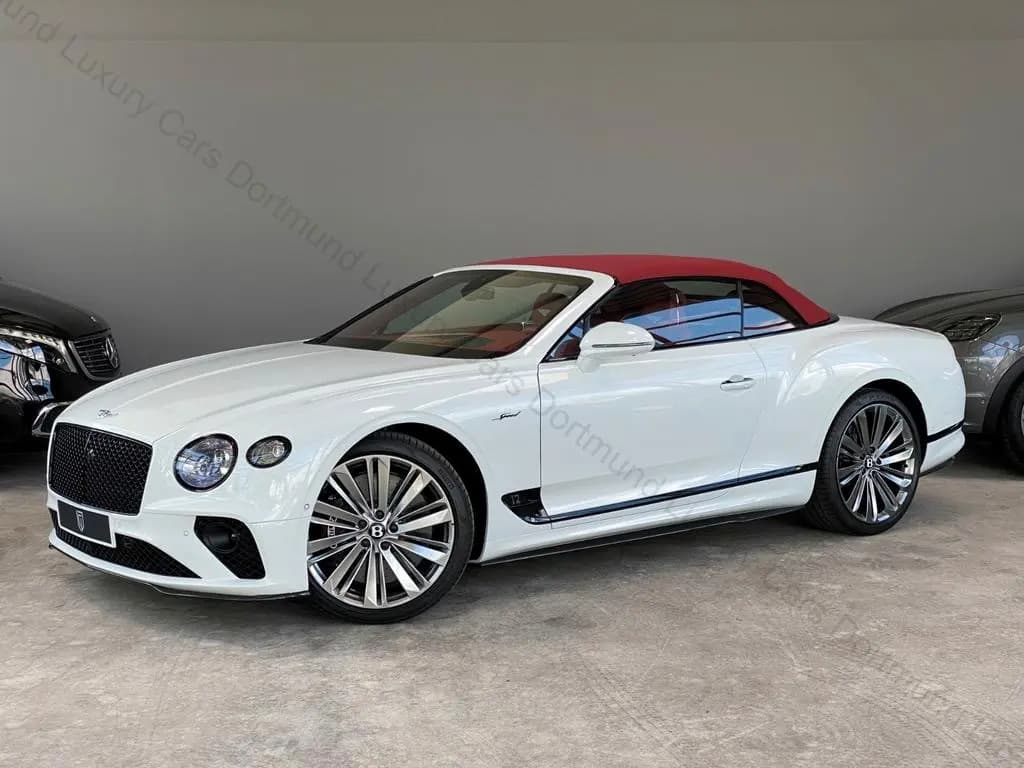 Main__Slider__Photo:Bentley Continental GTC Speed W12 full carbon Akrapovič 05/2024-0