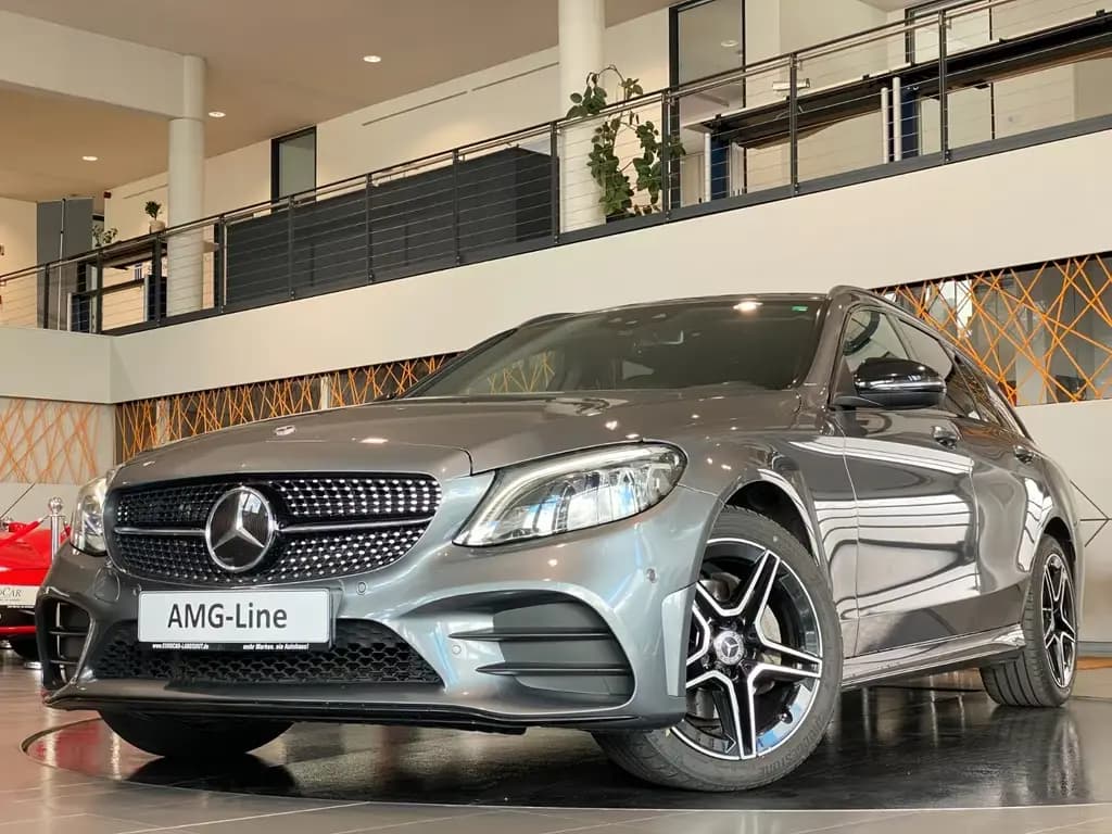 Main__Slider__Photo:Mercedes-Benz C 220 d 4M AMG WideS Multibeam Sthz Burm. DTR AHK 10/2019-0