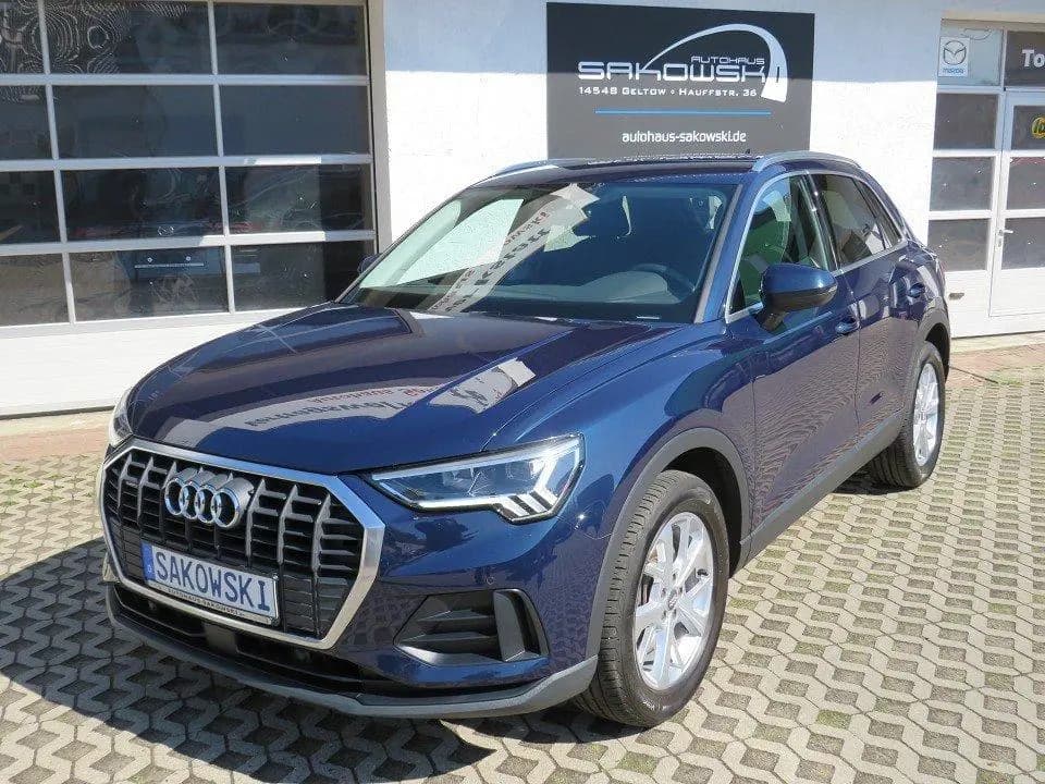 Main__Slider__Photo:Audi Q3 40 TFSI QUATTRO AUT. NAVI SHZ AHK LED CARPLAY 03/2020-0