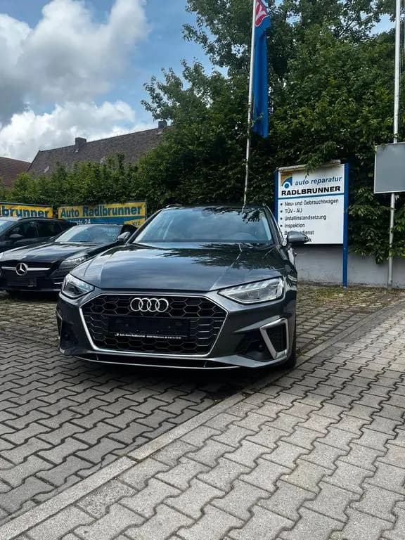Main__Slider__Photo:Audi A4 Avant 35 TDI S line 01/2021-0
