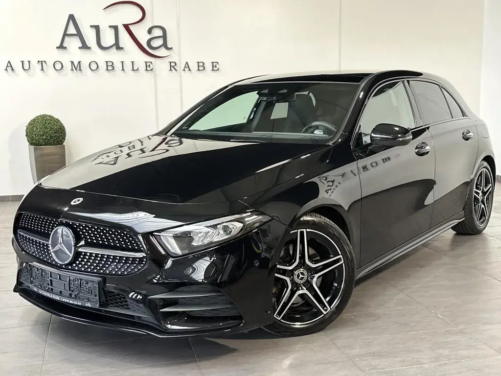Main__Slider__Photo:Mercedes-Benz A 220 d 4Matic AMG-Line NAV+LED+PANO+KAMERA+18ZO 02/2021-1