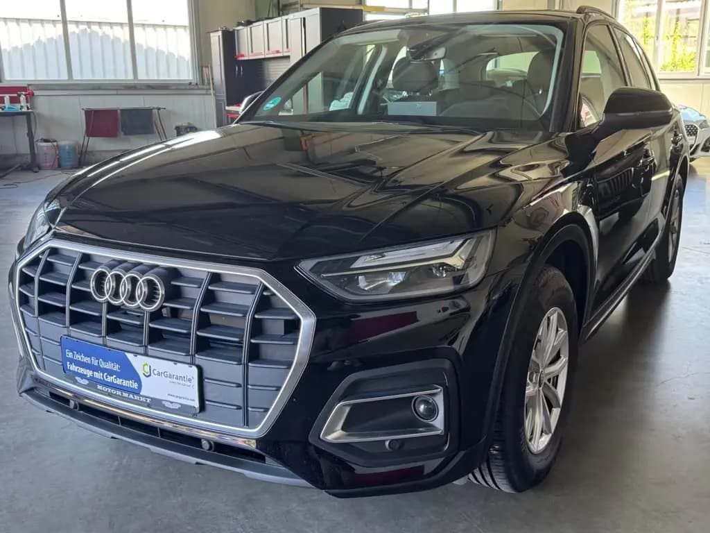 Main__Slider__Photo:Audi Q5 35 TDI /Panoramadach/El.Sitzeinstel./Memory/ 01/2022-0