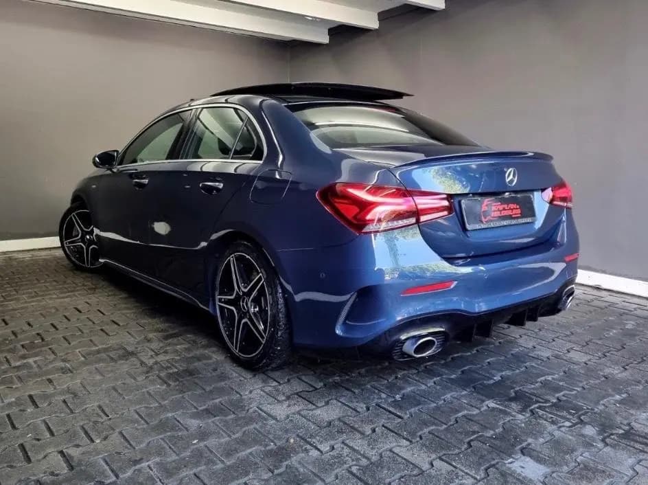 Main__Slider__Photo:Mercedes-Benz A 35 AMG Mercedes-AMG A 35 4MATIC DCT Merced... 03/2021-0