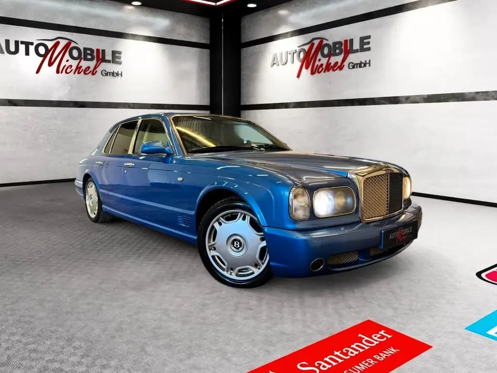 Main__Slider__Photo:Bentley Arnage T V8  // TV / Sonderlackierung / SHZ 08/2003-0