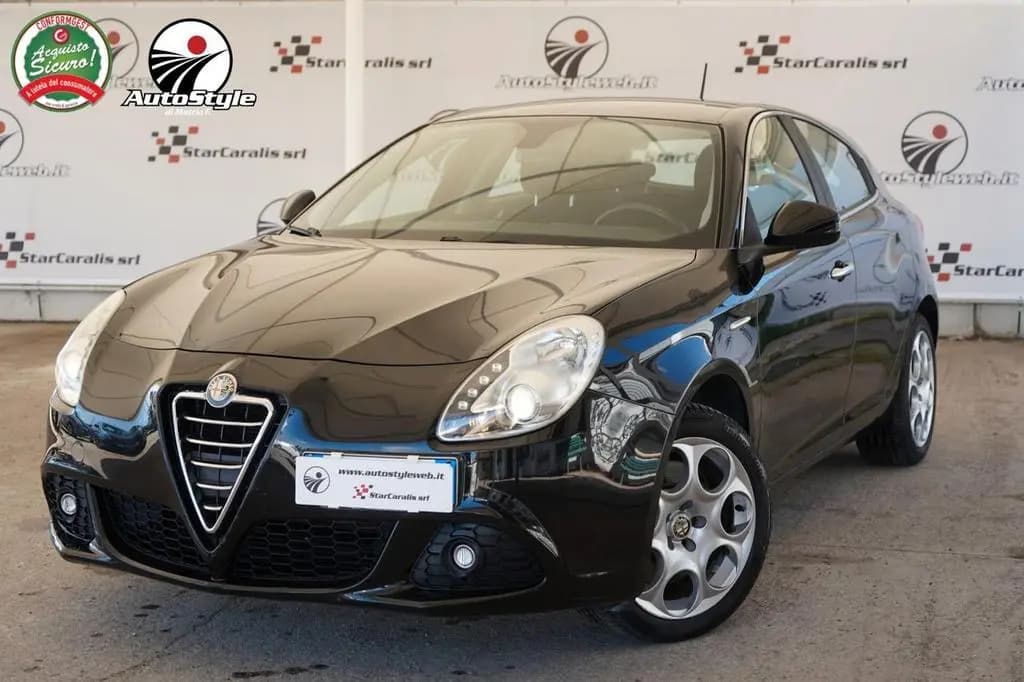 Main__Slider__Photo:Alfa Romeo Giulietta 1.4 Turbo MultiAir Progress 10/2010-0