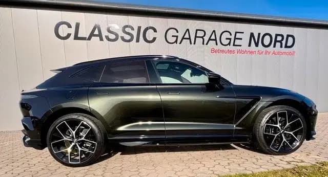 Main__Slider__Photo:Aston Martin DBX DBX707*Face Lift* 23" voll 03/2025-0