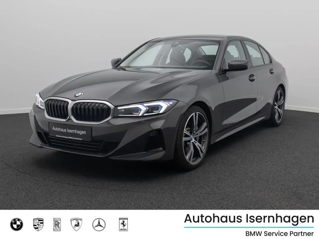 Main__Slider__Photo:BMW 330 i xD Komfort DAB HiFi Leder M Sport 19Zoll 10/2022-0