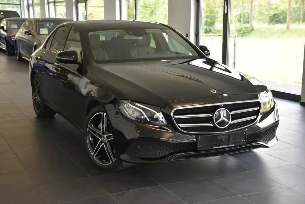 Main__Slider__Photo:Mercedes-Benz E-Class d 4Matic EXCLUSIV"MASSAGE"HUD"360°CAM"TV" 11/2019-1