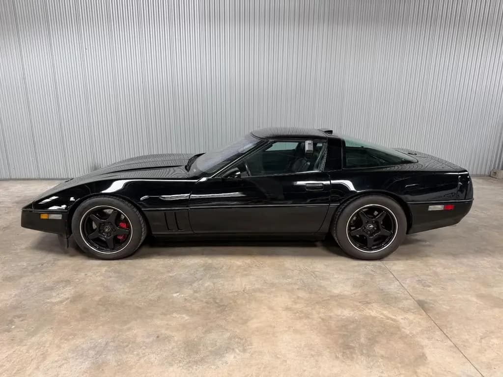 Main__Slider__Photo:Corvette ZR 1 Targa 6 speed manual *engine overhauled* 02/1990-0