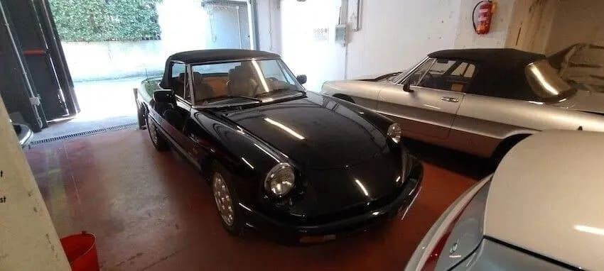 Main__Slider__Photo:Alfa Romeo Spider 2.0i cat 03/1990-0