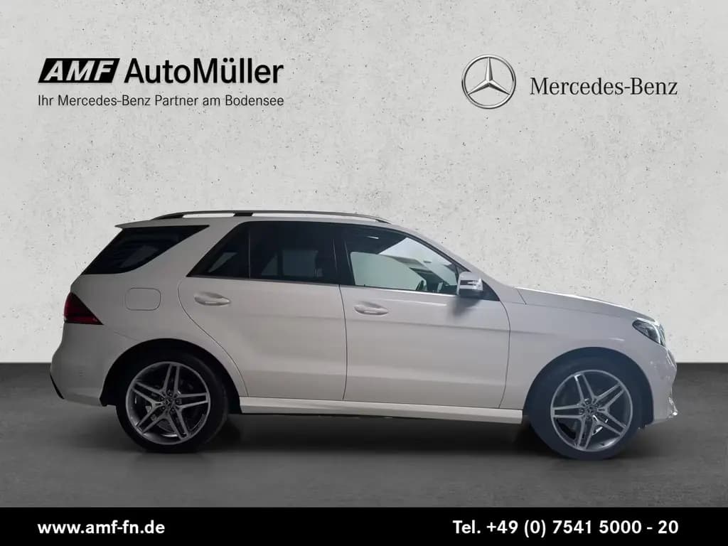 Main__Slider__Photo:Mercedes-Benz GLE 350 d 4MATIC AMG-LINE | PANO | AHK | NIGHT 08/2018-0