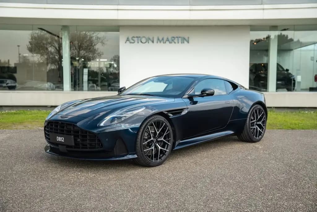 Main__Slider__Photo:Aston Martin DB12 4.0 V8 null-0