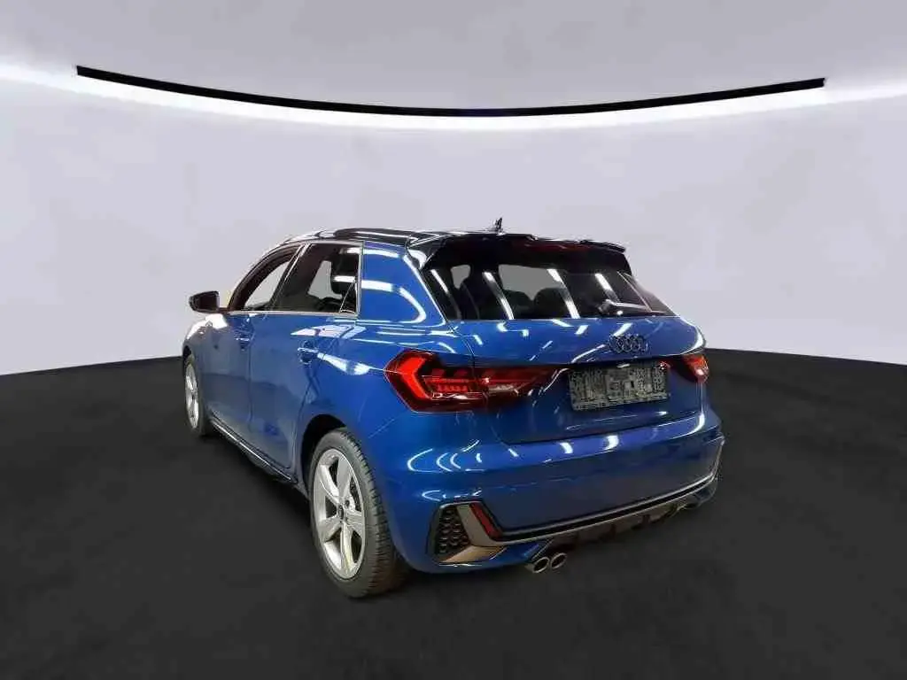 Main__Slider__Photo:Audi A1 Sportback 40 TFSI S line Competition+SONOS+ 11/2022-1