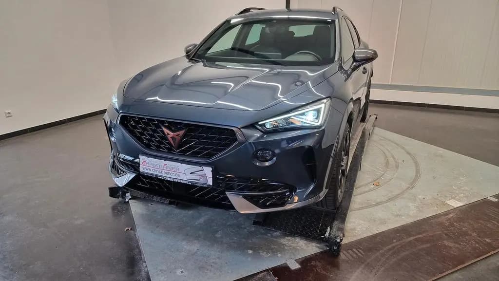 Main__Slider__Photo:Cupra Formentor 1.5 TSI AHK/ Full Link/ Kamera/ SHZ... 10/2022-0