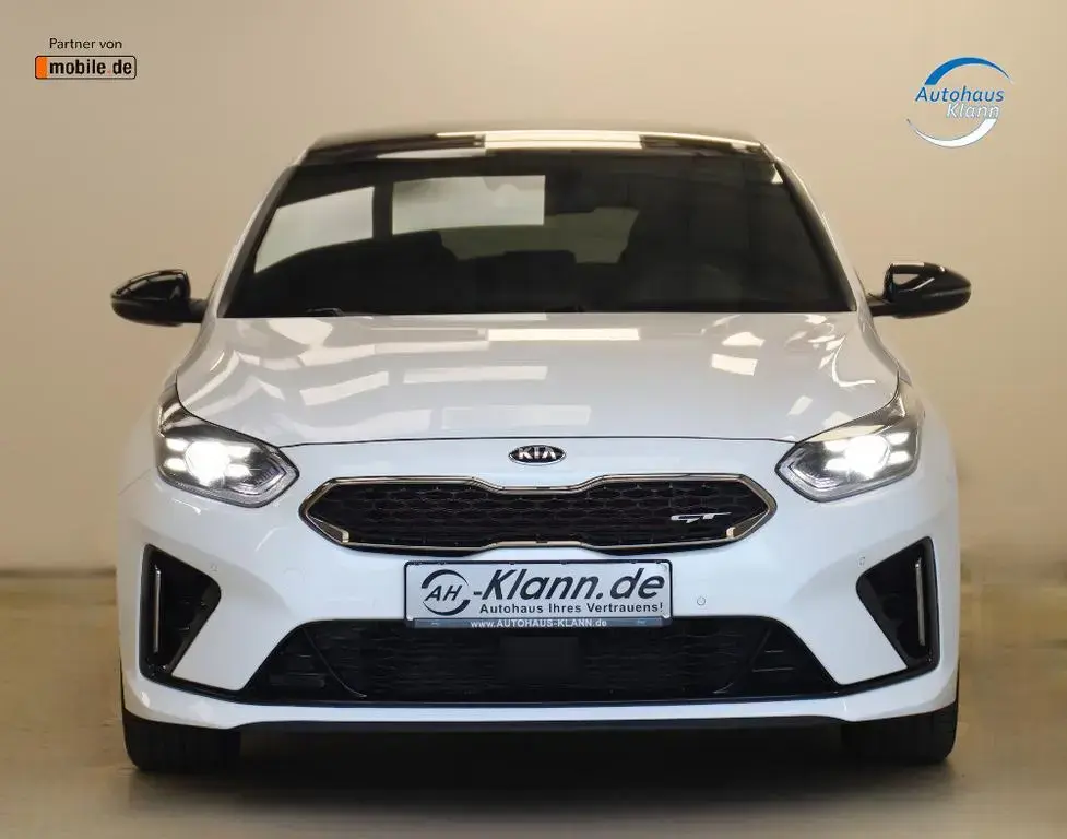 Main__Slider__Photo:Kia pro cee'd / ProCeed Proceed 1.6TGDI 204PS GT JBL Pano ACC Virtual 02/2021-1