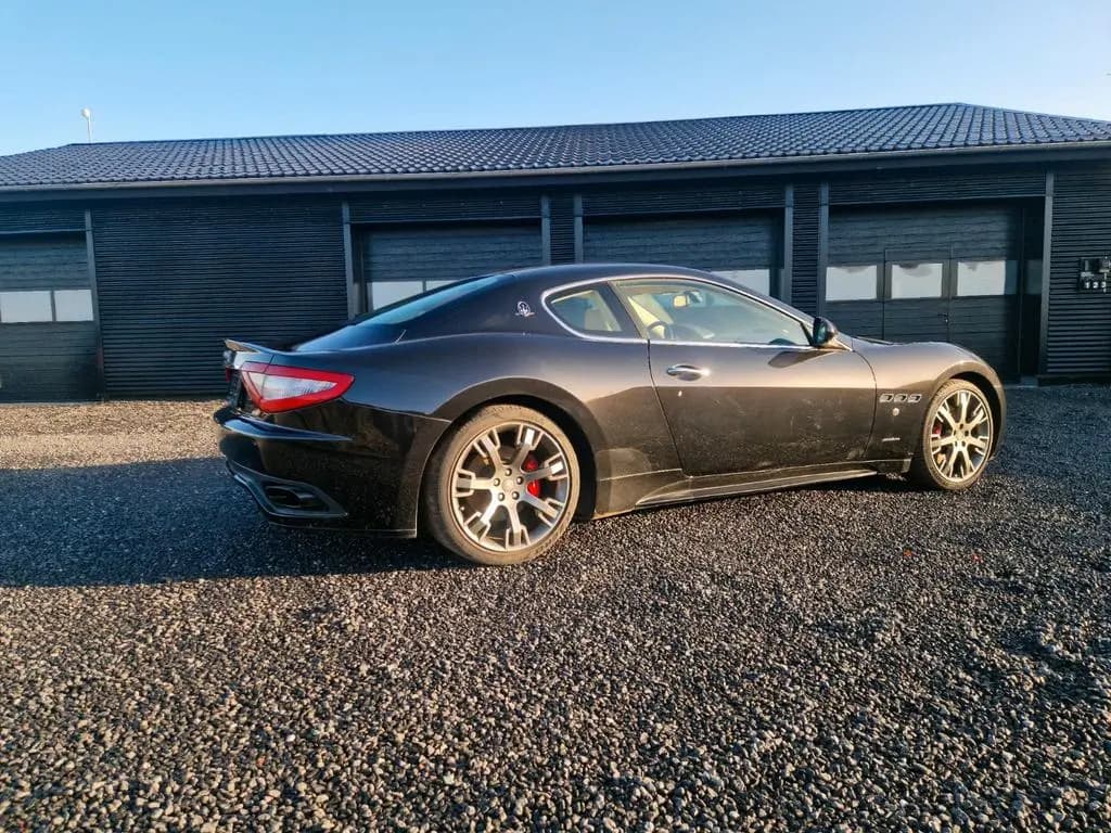 Main__Slider__Photo:Maserati Granturismo 4.7 GTS V8 Automatik 11/2009-0