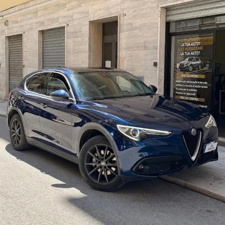 Main__Slider__Photo:Alfa Romeo Stelvio 2.2 Turbodiesel 210 CV AT8 Q4 07/2019-0