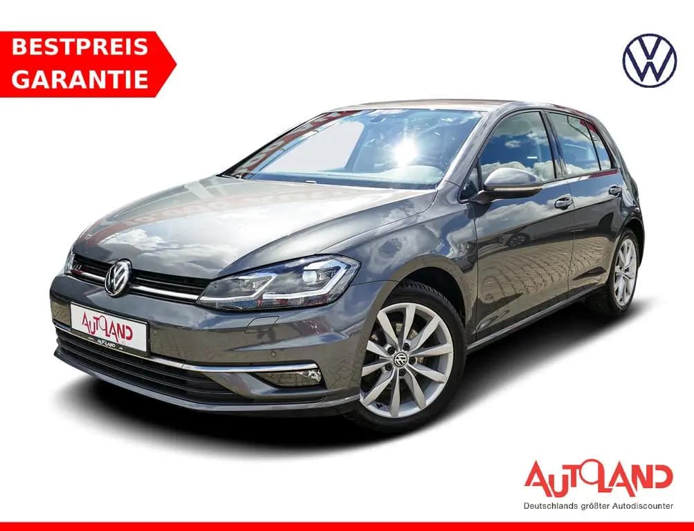 Main__Slider__Photo:Volkswagen Golf VII 1.4 TSI Highline R-Line LED App Connect 12/2017-0