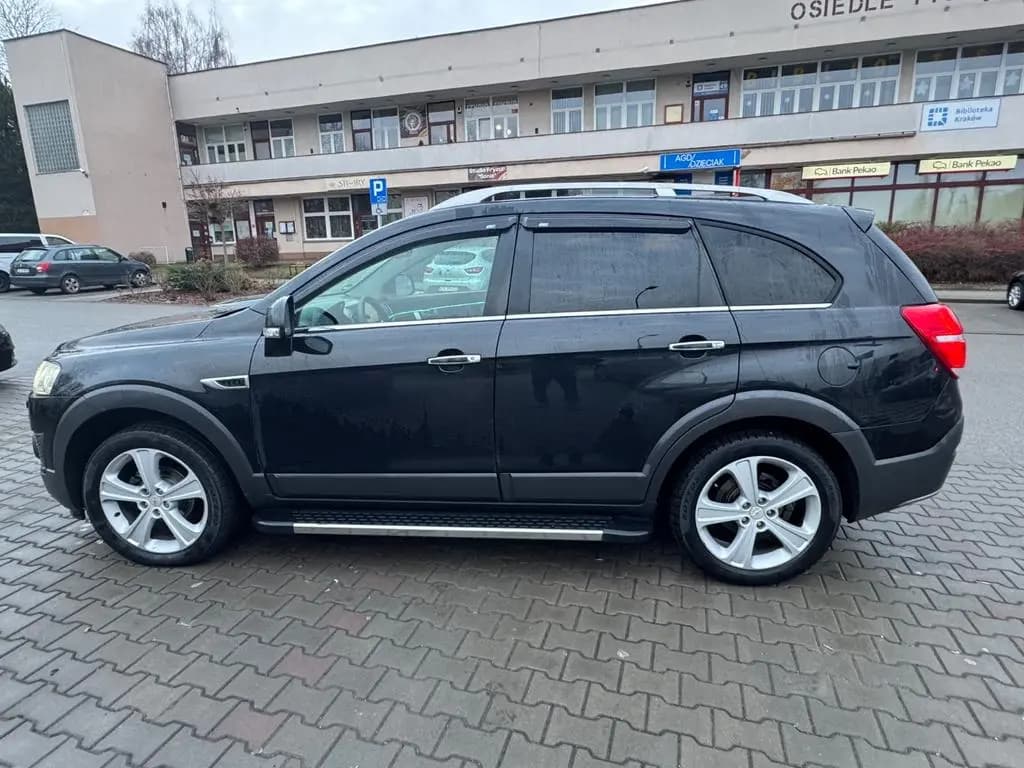 Main__Slider__Photo:Chevrolet Captiva 2.2TD LT+ Auto AWD 7-Sitzer LT+ 05/2014-0