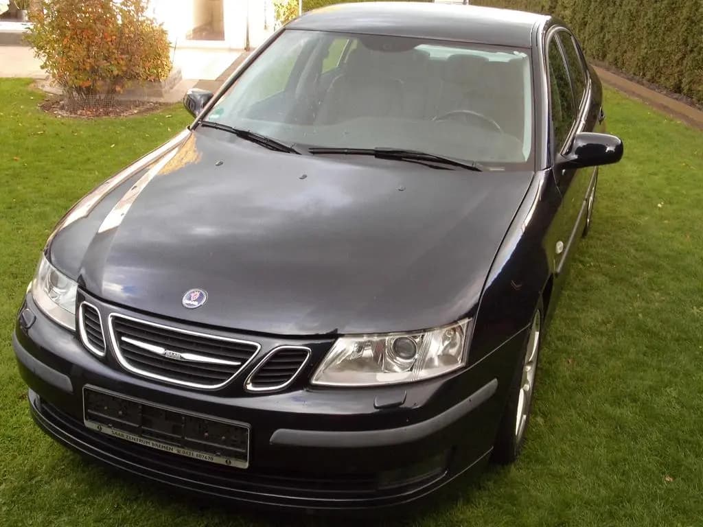 Main__Slider__Photo:Saab 9-3 sport mod.2003 12/2002-0