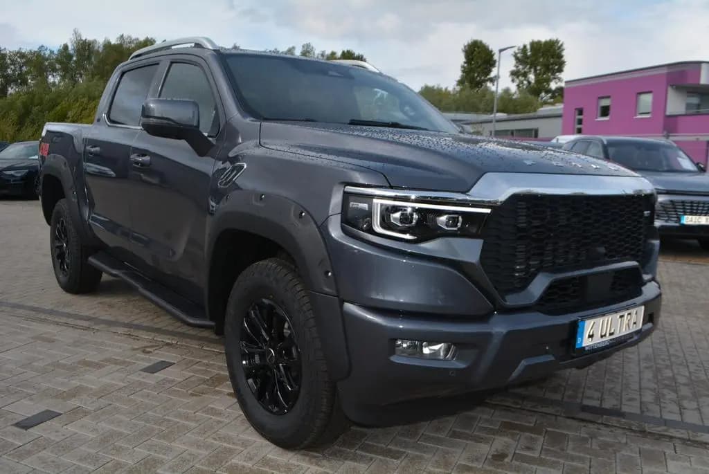 Main__Slider__Photo:Foton 4 Ultra DOKA MHEV VGT Turbo 4x4-Kamera-Garantie null-0