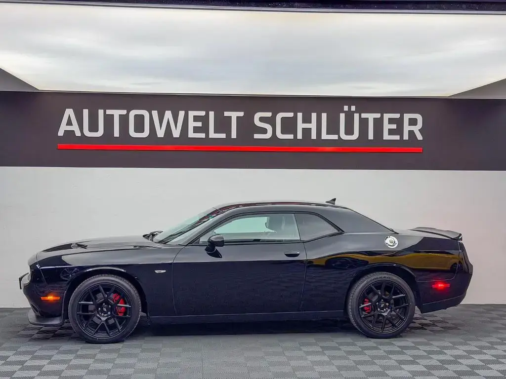 Main__Slider__Photo:Dodge Challenger R/T *V8*Automatik *Alpine*PDC*RFK* 07/2018-1