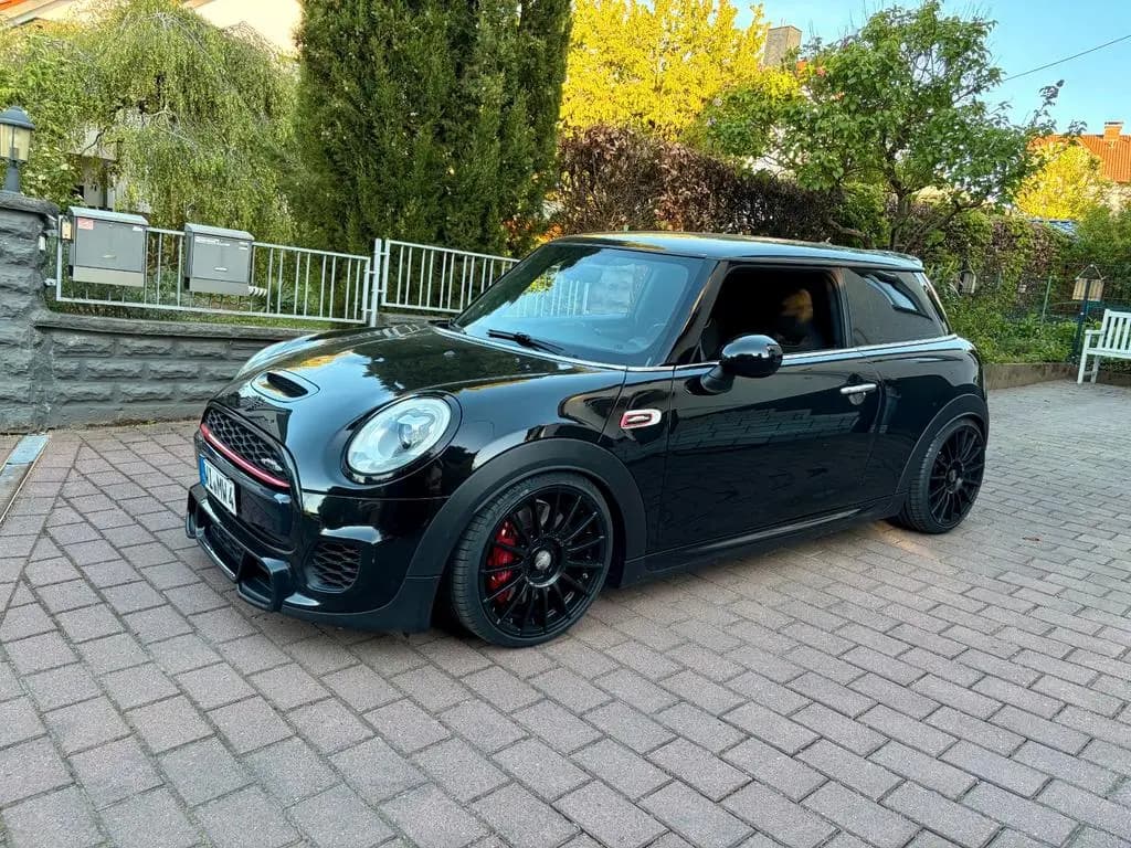 Main__Slider__Photo:MINI John Cooper Works KW OZ Finanzierung möglich 05/2017-0