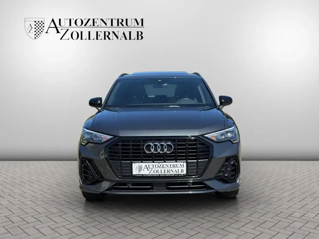 Main__Slider__Photo:Audi Q3 35 TFSI S line *1.HAND*VIRTUAL*BLACK*RFK*PANO 11/2019-1