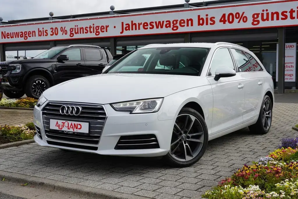 Main__Slider__Photo:Audi A4 Avant 1.4 TFSI sport Tempomat Navi Keyless-Go 05/2018-1