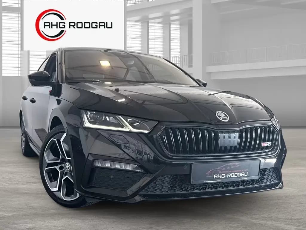 Main__Slider__Photo:Skoda Octavia Lim. RS/KAMERA/ACC/TOT/AHK/ 03/2023-0