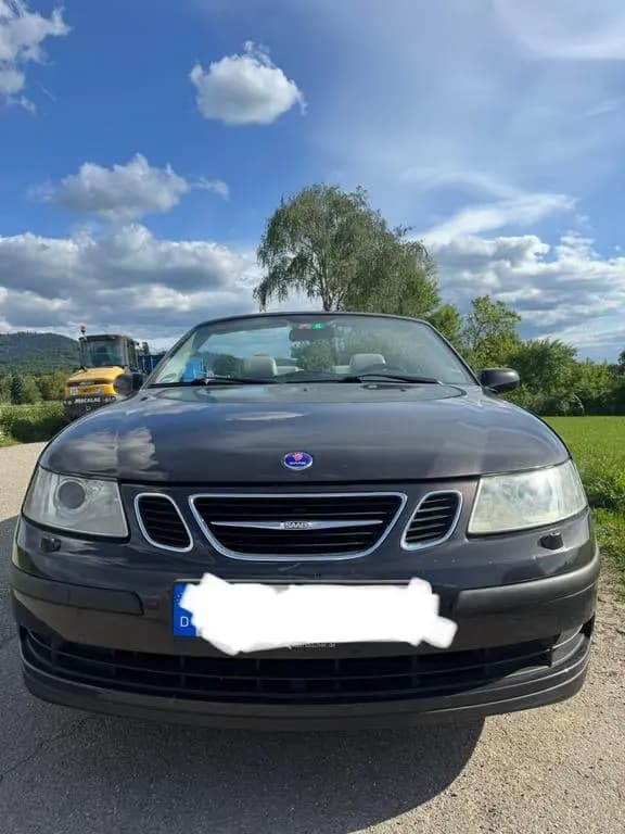 Main__Slider__Photo:Saab 9-3 2.0t Linear Cabriolet Linear 11/2004-0