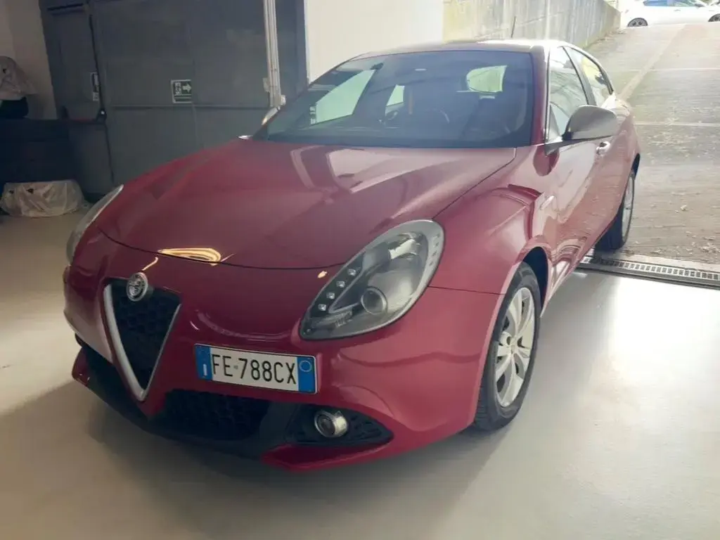 Main__Slider__Photo:Alfa Romeo Giulietta 1.6 JTDm TCT 120 CV Super 05/2016-1