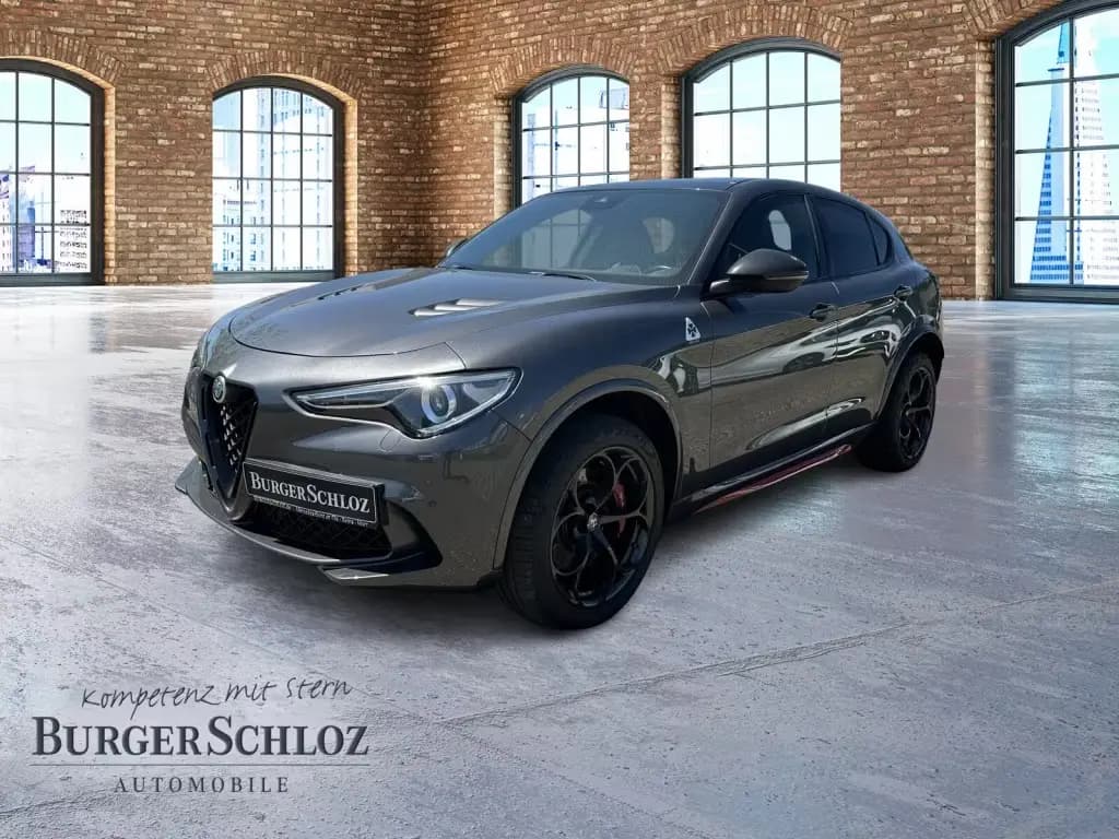 Main__Slider__Photo:Alfa Romeo Stelvio 2.9 V6 Bi-turbo Quadrifoglio Q4 (E6dT) 09/2021-0