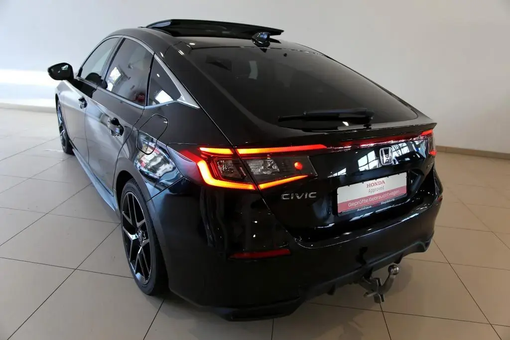 Main__Slider__Photo:Honda Civic 5-trg. e:HEV Advance RFK, Pano, SHZ, AZV, 09/2023-1