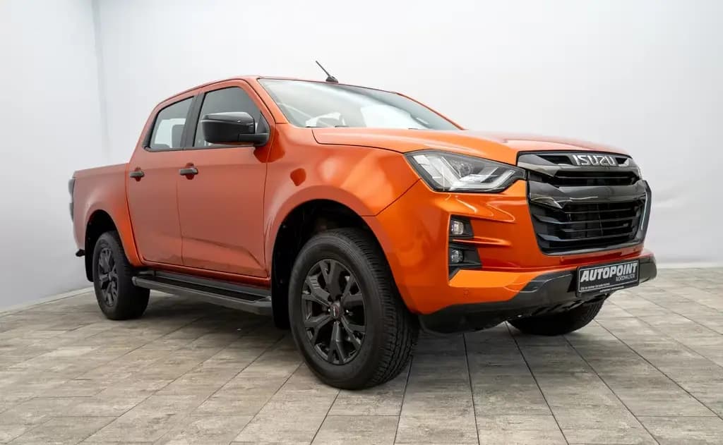 Main__Slider__Photo:Isuzu D-Max 4x4 LSE °ASSISTENZ°LEDER°RFK°LED°AHK° 08/2024-0