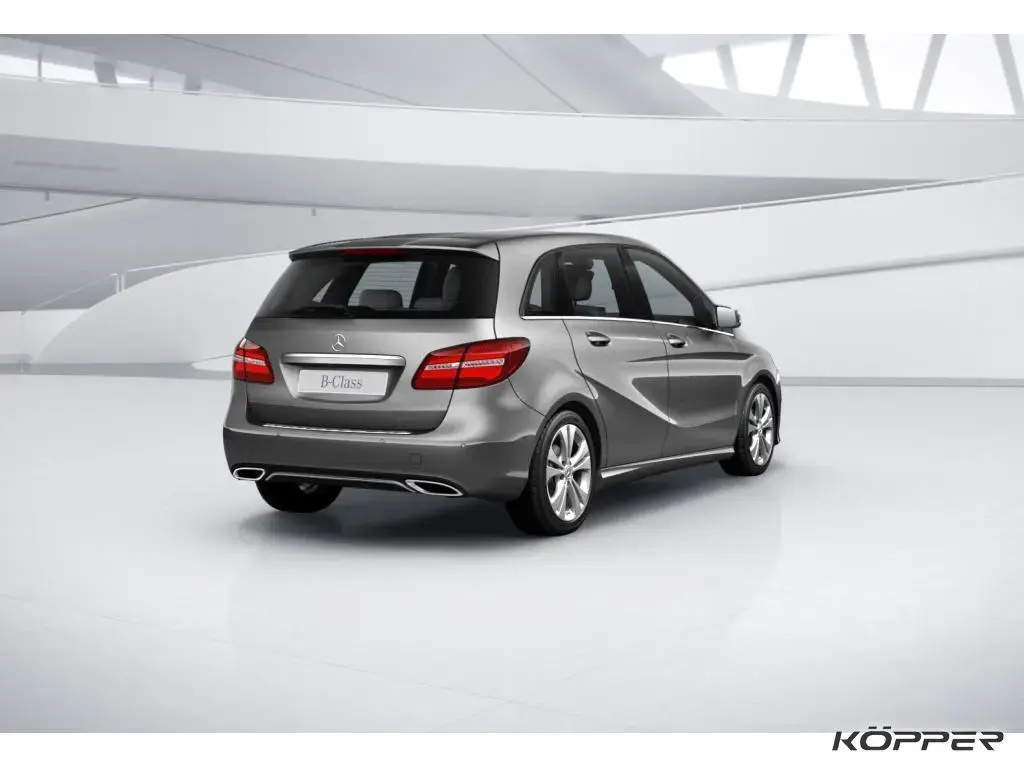 Main__Slider__Photo:Mercedes-Benz B 200 URBAN Automatik Navi Kamera LED Sitzhzg. 04/2018-1