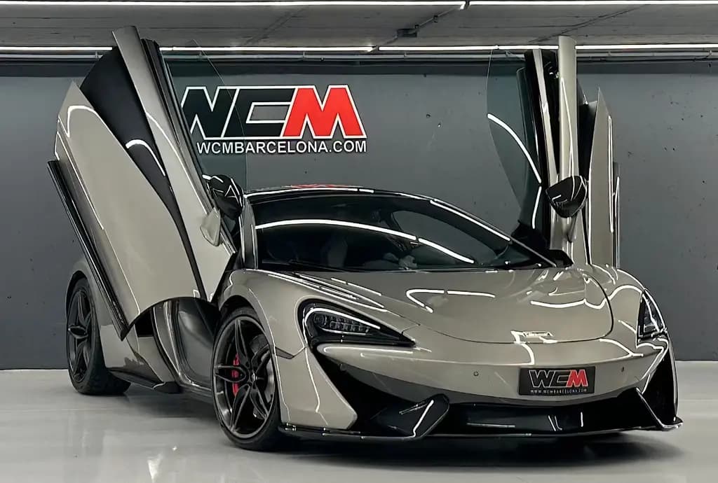 Main__Slider__Photo:McLaren 570GT 01/2018-0