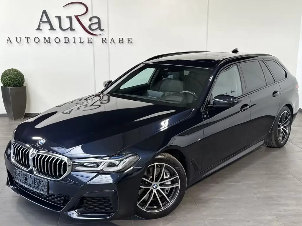 Main__Slider__Photo:BMW 530 d Touring xDrive M-Sport NAV+LASER+AHK+PANORA 02/2022-0