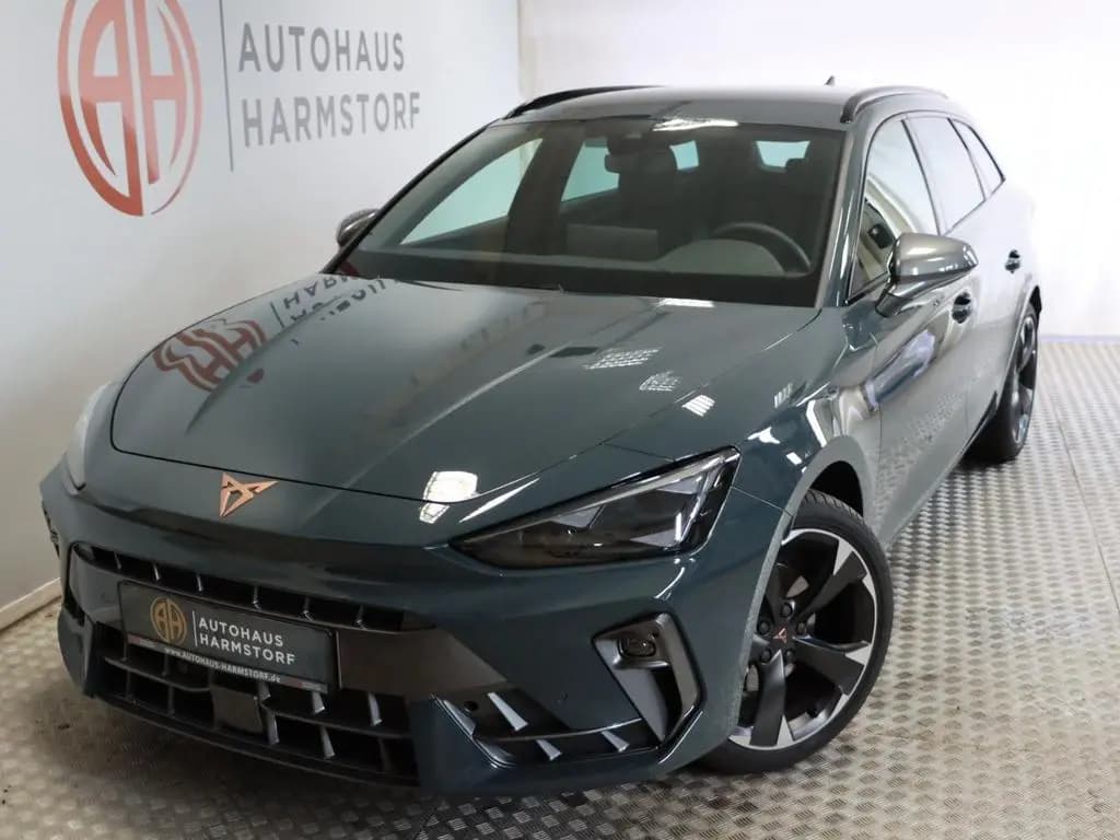Main__Slider__Photo:Cupra Leon Sportstourer 1.5 AHK Kamera elek. Sitz 07/2025-0